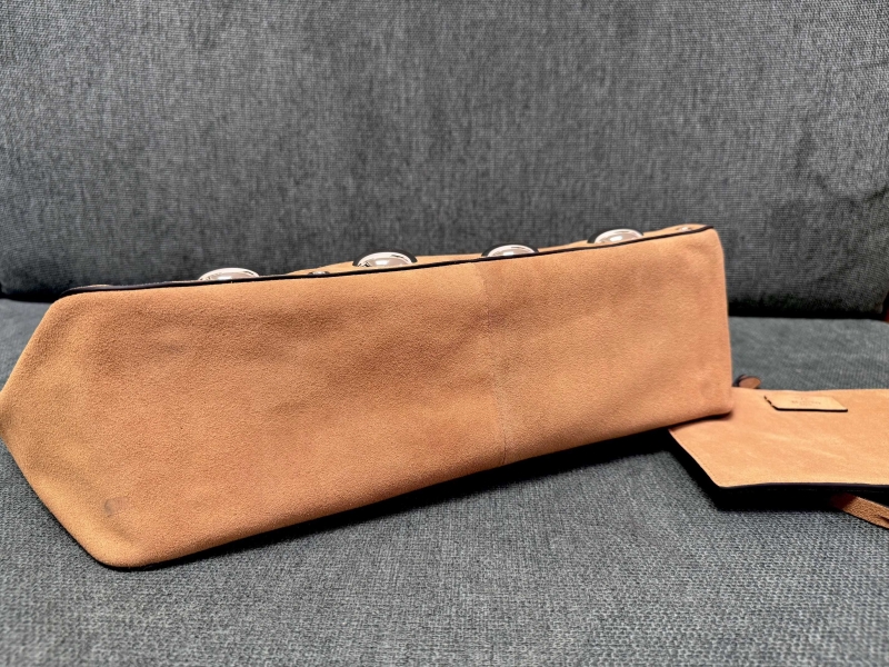 Va1e*ntin0 shopping bag